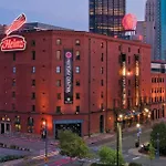 New 1 Bed 1 Bath: Close To Stadiums Hospitals & Downtown